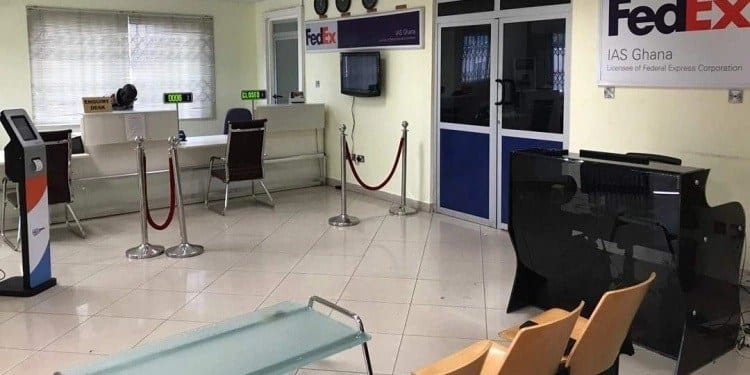 fedex takip kişisi
fedex izleme adımları
transitte fedex takibi ne anlama geliyor?